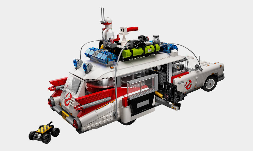 LEGO-Ghostbusters-Ecto-1-10