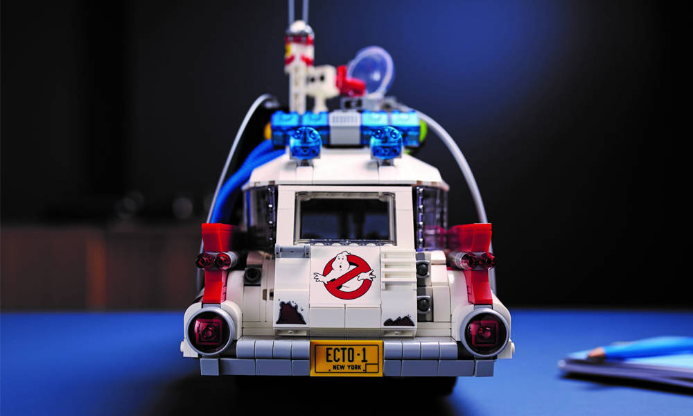 LEGO-Ghostbusters-Ecto-1-6