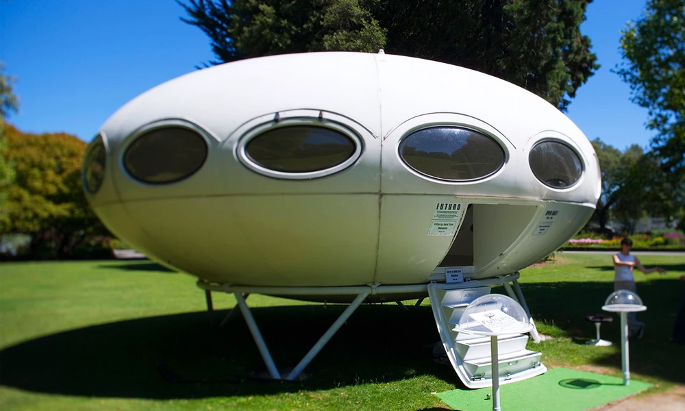 A Futuro UFO House Is Up for Sale