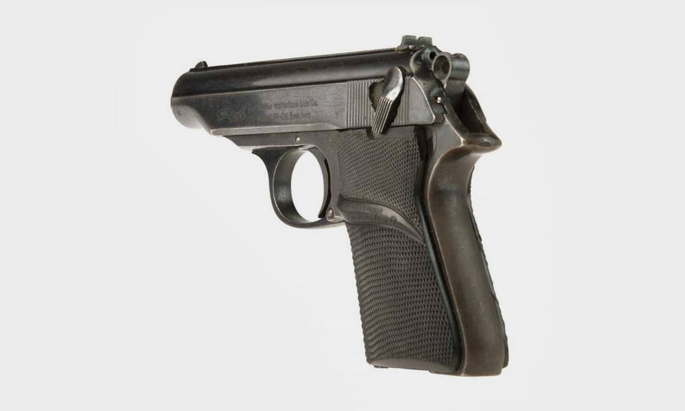 Sean-Connerys-Original-James-Bond-Walther-PPK-Pistol-Is-Going-To-Auction-4