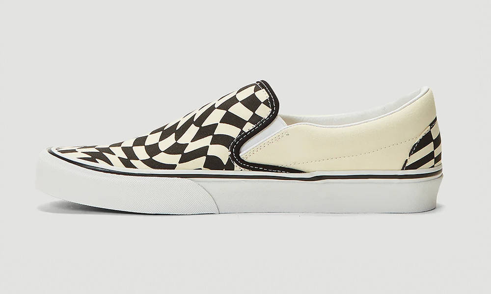 Vans-UA-Classic-Slip-On-Twist-Checkerboard-Sneakers-3