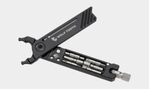 Wolf-Tooth-8-Bit-Pack-Pliers-Are-the-Only-Bike-Multi-Tool-You-Need-1