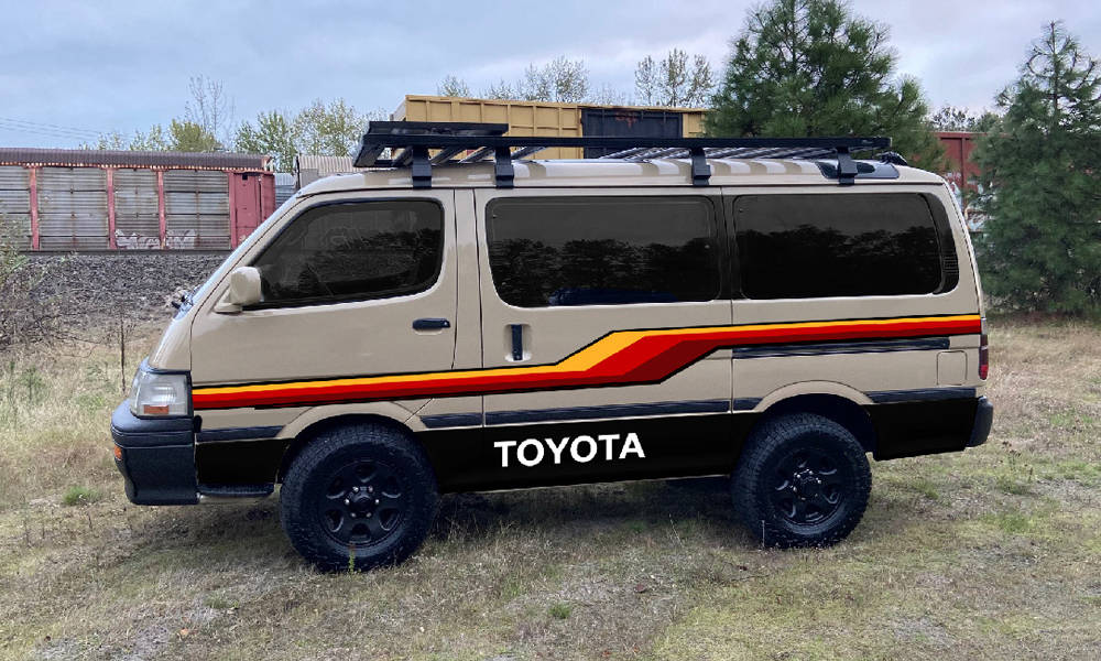 Yota-Imports-Toyota-Adventure-Ace-4WD-Van-3