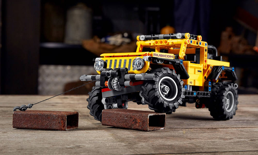 LEGO-Technic-Jeep-Wrangler-Rubicon-4