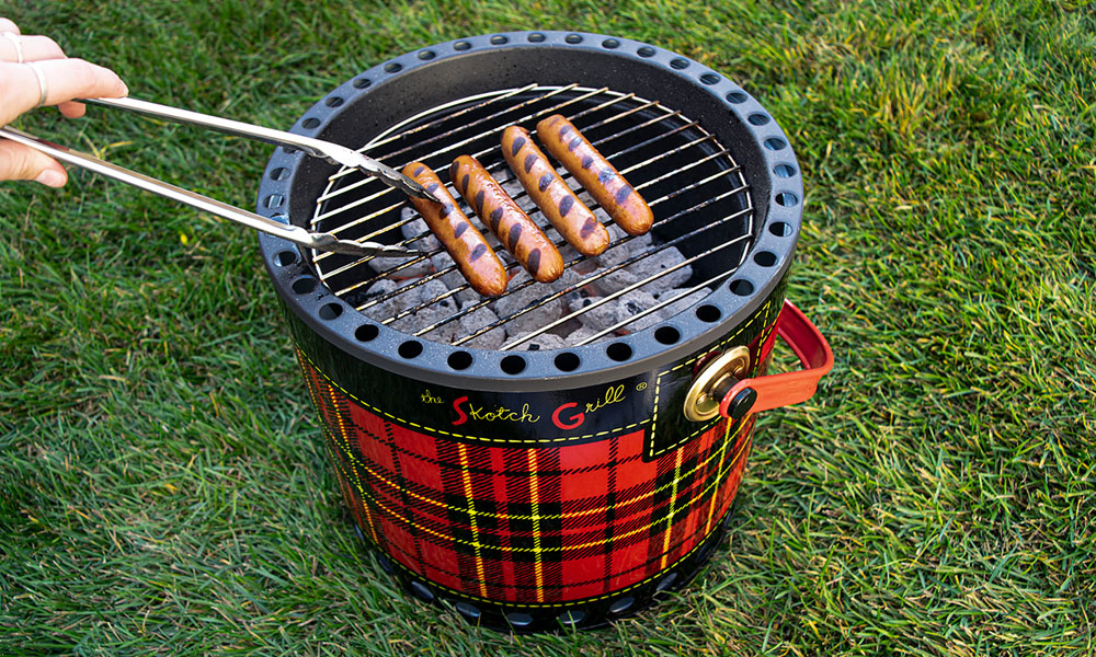 The Skotch Grill Makes It Easier Than Ever to Grill on the Go