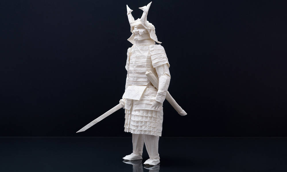 Intricate-Samurai-Warrior-Made-from-a-Single-Sheet-of-Paper-4