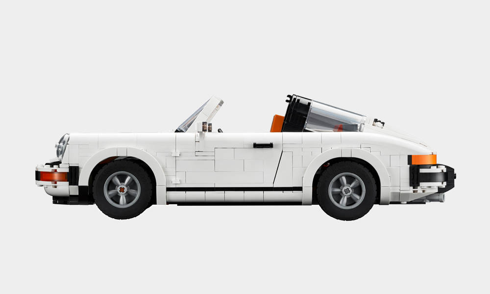 LEGO-Creator-Porsche-911-2