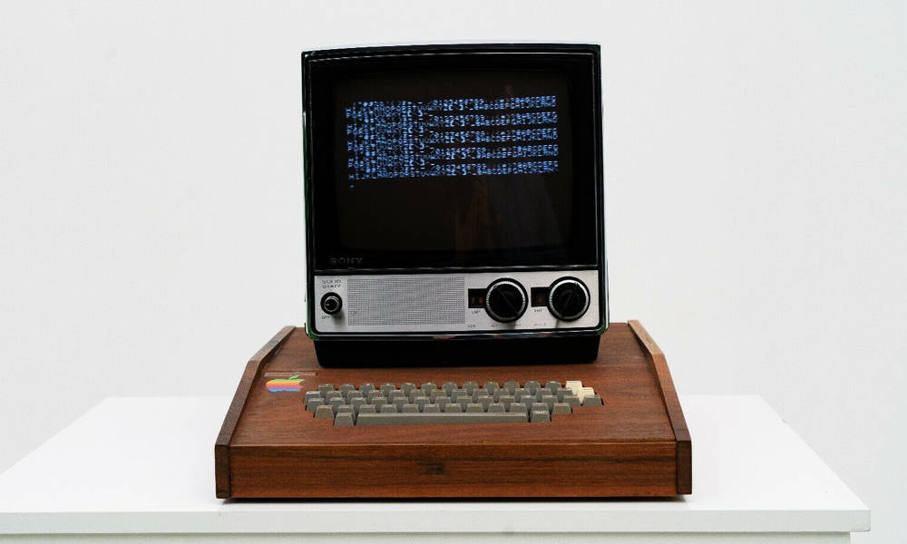 1-5-Million-1976-Apple-1-Computer-1