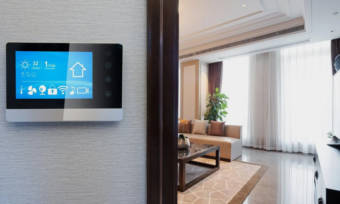 Amazon-Is-Reportedly-Developing-a-Wall-Mounted-Smart-Home-Command-Center