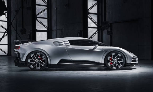 Bugatti Starts Building the 1,600-HP Centodieci Supercar
