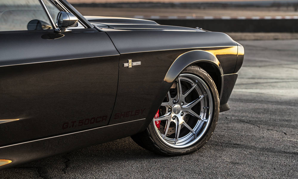Classic-Recreations-Carbon-Fiber-1967-Shelby-GT500CR-Mustang-7