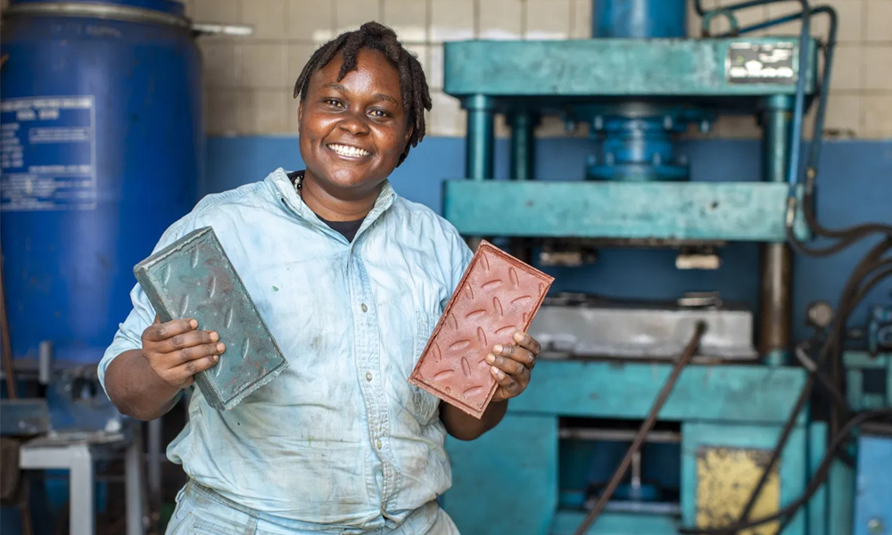 Nairobi Entrepreneur Creates Super-Tough Bricks from Plastic Waste