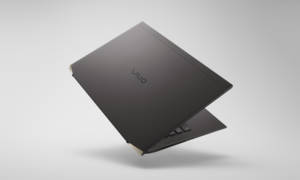 Vaio-Z-Laptops-Pack-the-Worlds-First-Three-Dimensional-Molded-Carbon-Fiber-Body-Design-1