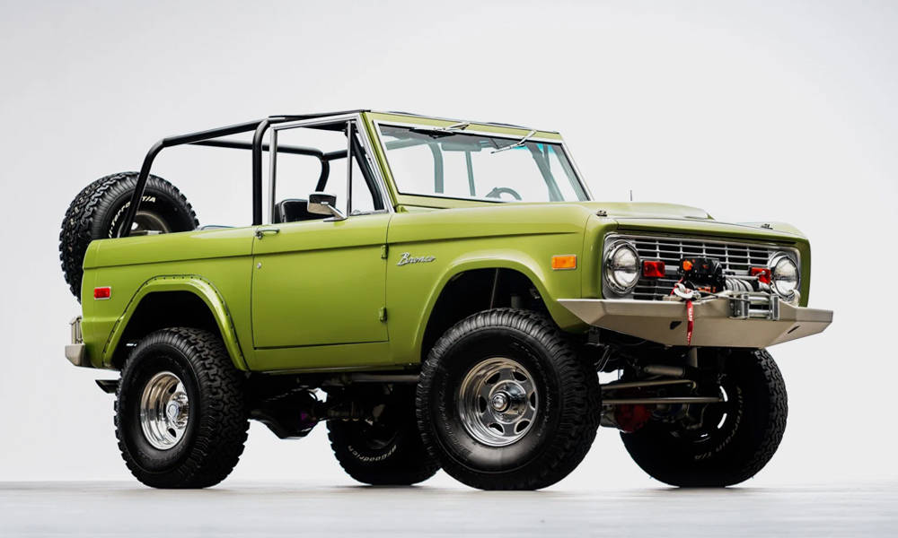 1973-Ford-Bronco-2