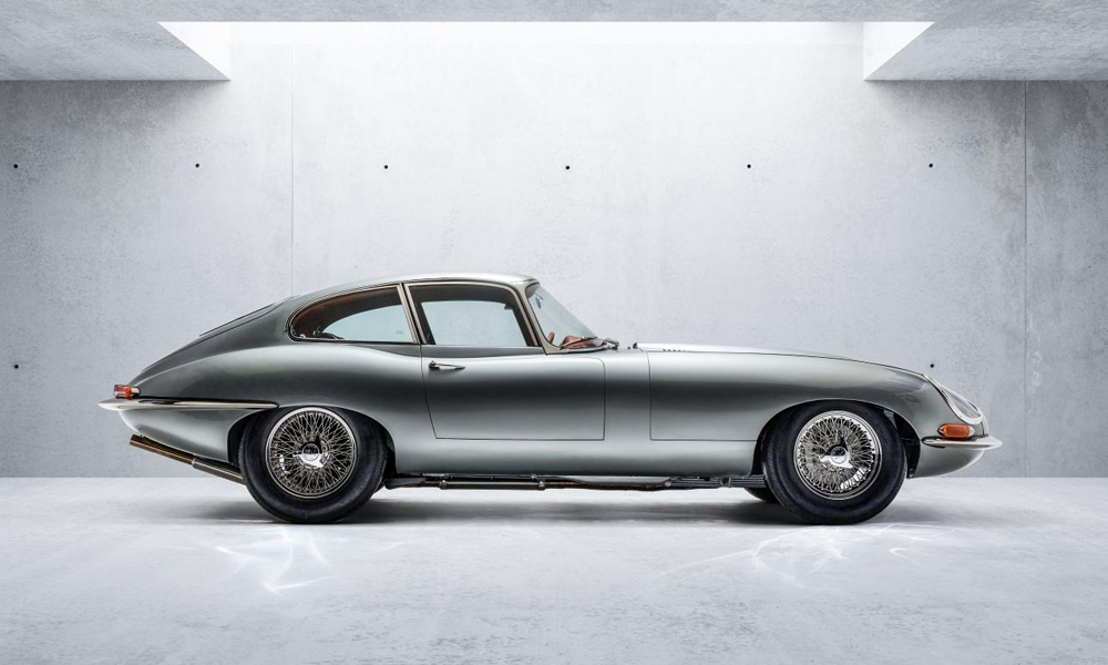 Series 1 Jaguar E-Type by Helm and Bill Amberg