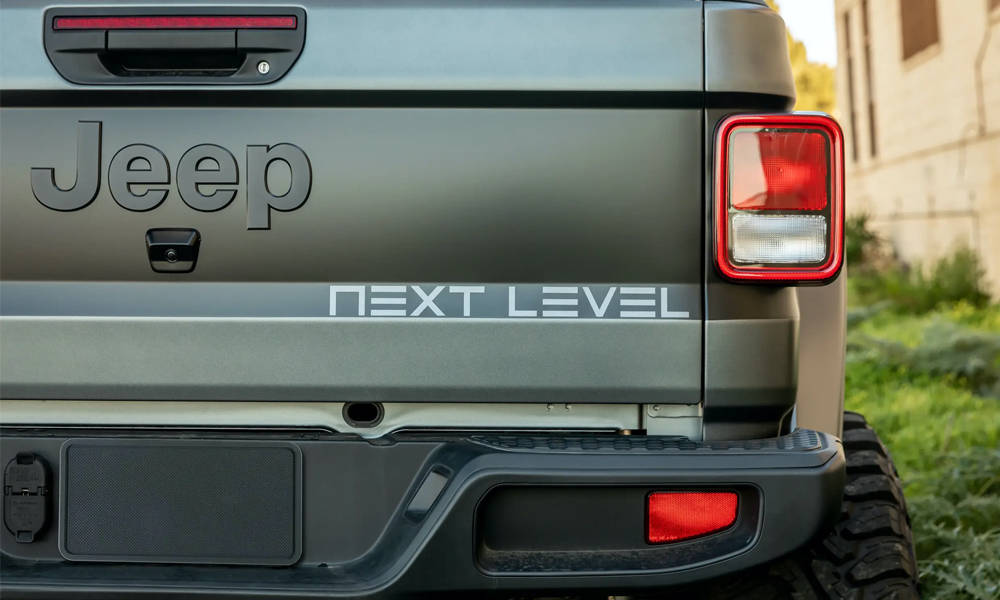 Next-Level-Jeep-Gladiator-6x6-5