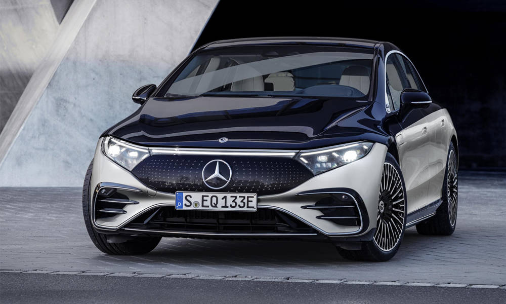 mercedes-benz-eqs-is-the-dawn-of-a-new-era-of-electric-luxury-2