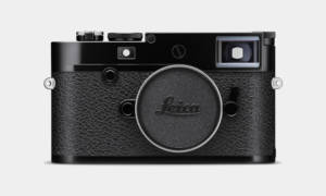 Leica-M10-R-Black-Paint-Finish-Edition-1