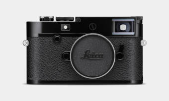 Leica-M10-R-Black-Paint-Finish-Edition-1