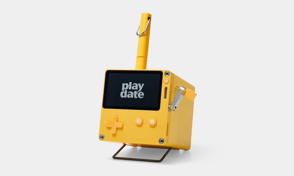 Pre-Order the Playdate, a Stylish, Throwback Handheld Console, Next Month