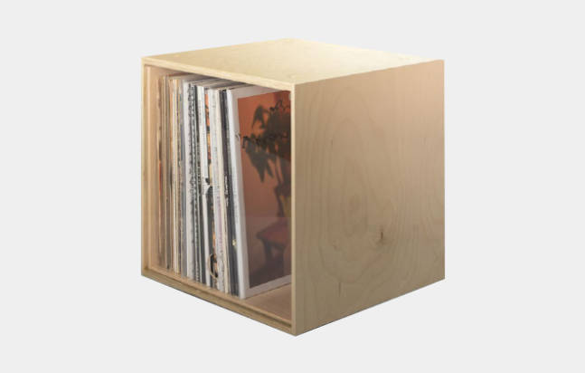 Simple-Wood-Goods-Storage-Cube