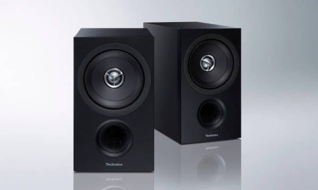 Technics Is Going Back to Their Roots With the SB-C600 Compact Bookshelf Speaker System