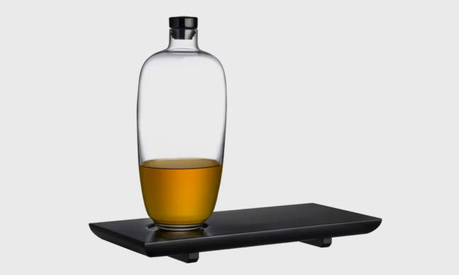 Elevate Your Whiskey Game With This Bottle and Serving Tray