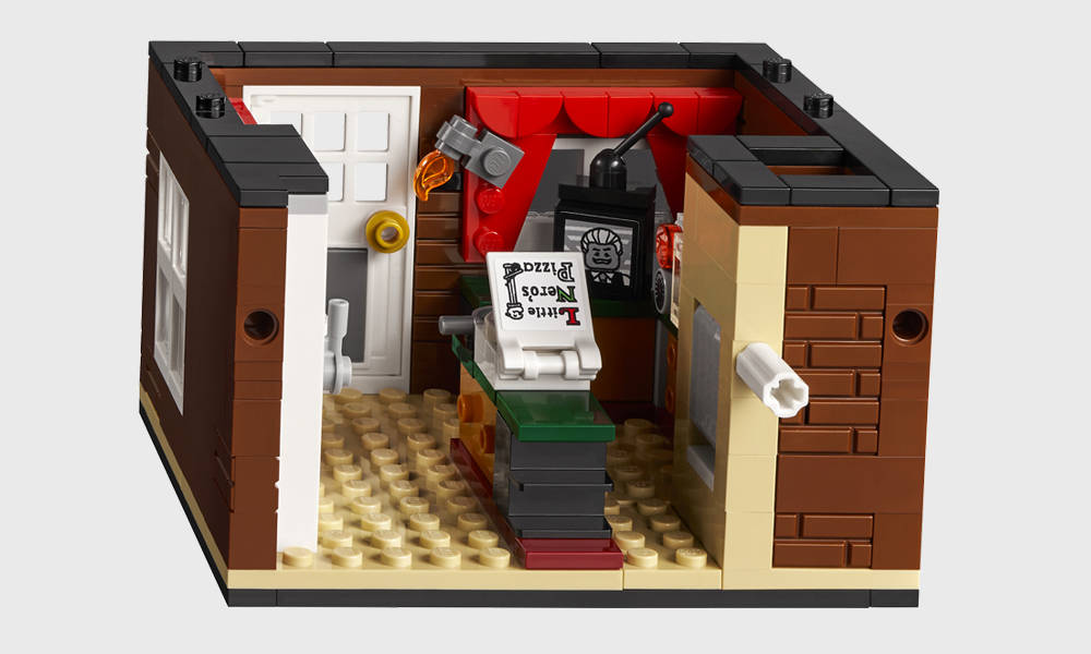 Lego-Home-Alone-4