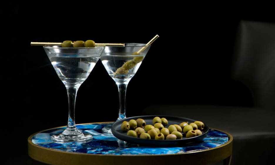 The 8 Best Cocktail Glasses You Need for Your Home Bar