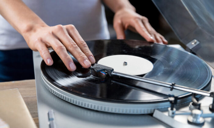 The-Cool-Material-Guide-to-Vinyl-2