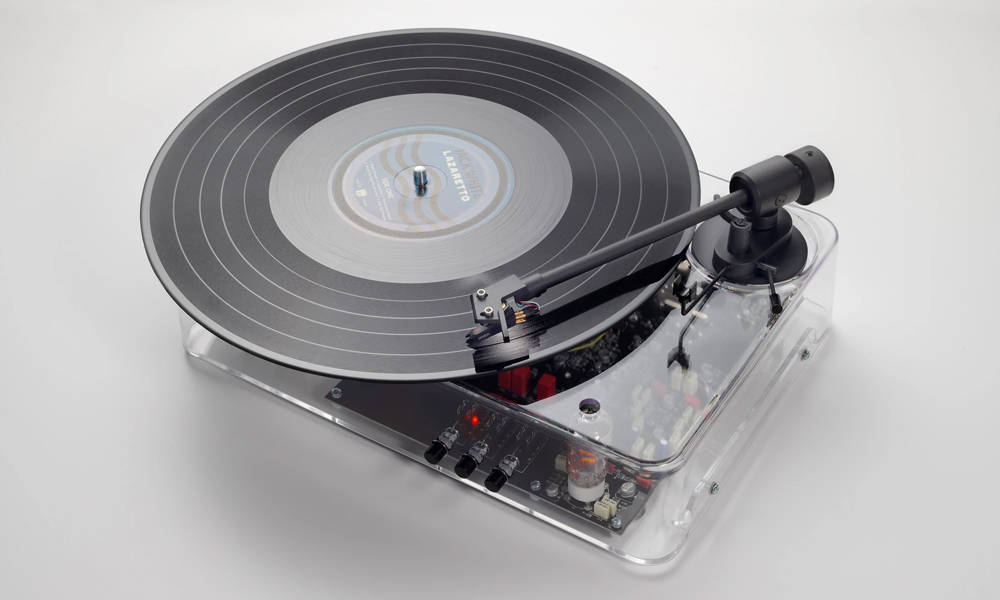 Gearbox-Transparent-Turntable-2