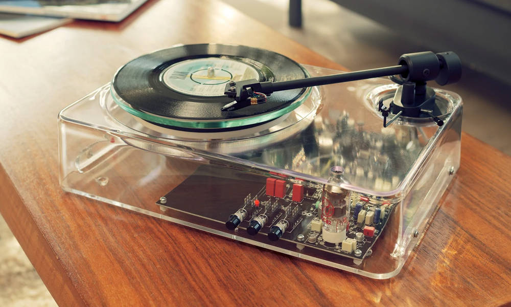 Gearbox-Transparent-Turntable-4