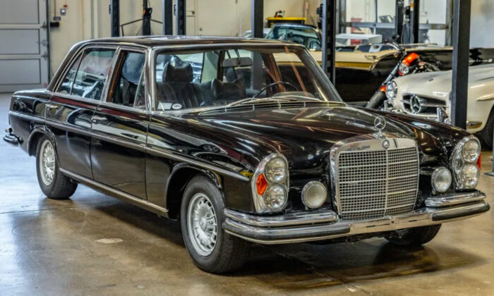 Steve McQueen’s 1972 Mercedes-Benz 300 SEL