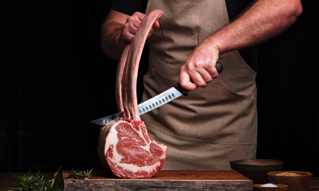 The Ultimate Guide to Tomahawk Steaks: Why Are They So Expensive and Where to Get Them