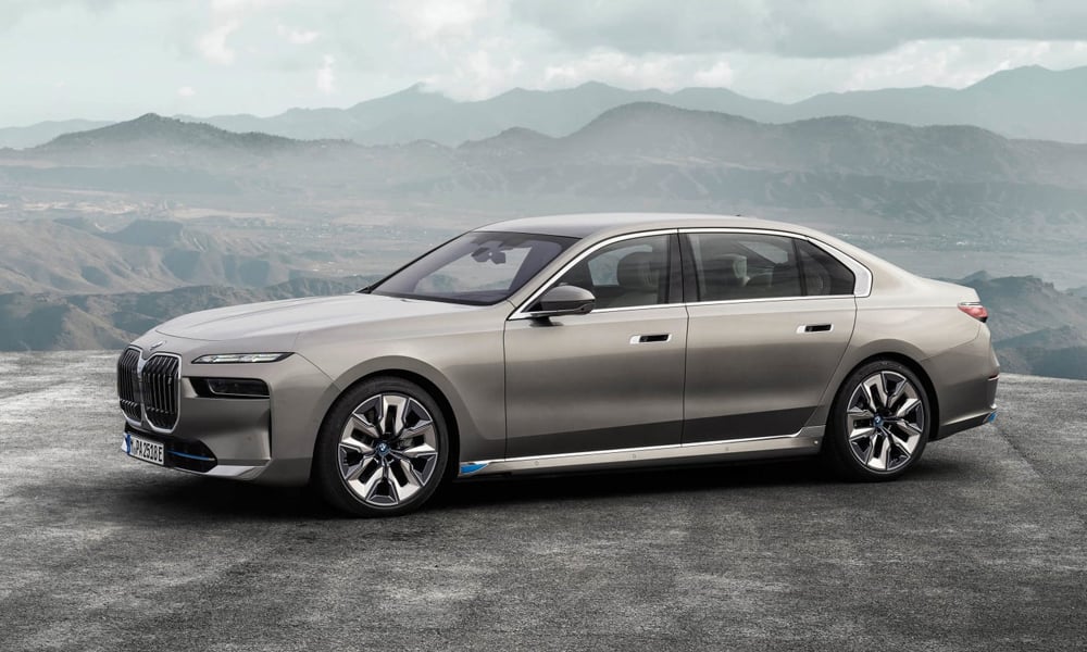 The 2023 BMW 7-Series Goes Electric