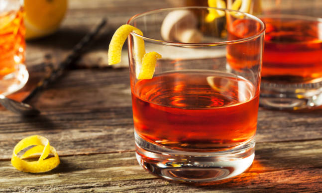 What to Drink This Weekend: Sazerac