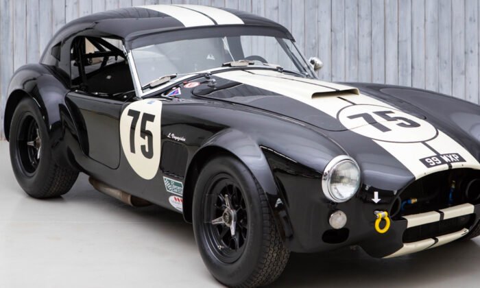 Shelby-Cobra-1