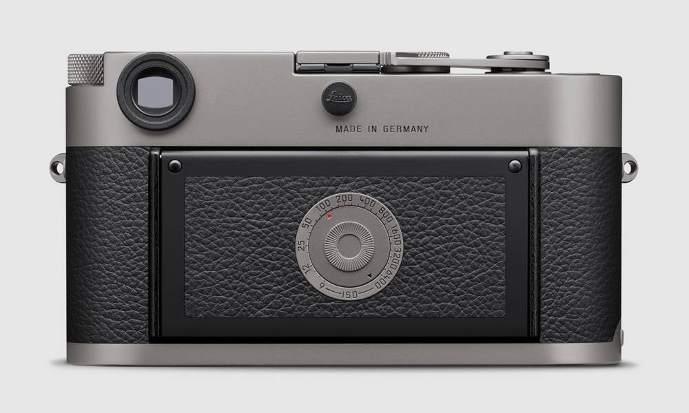 Leica-Titan-2