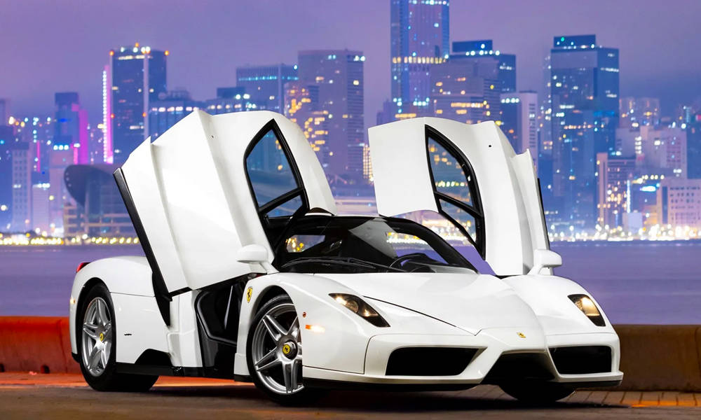 White-Ferrari-4