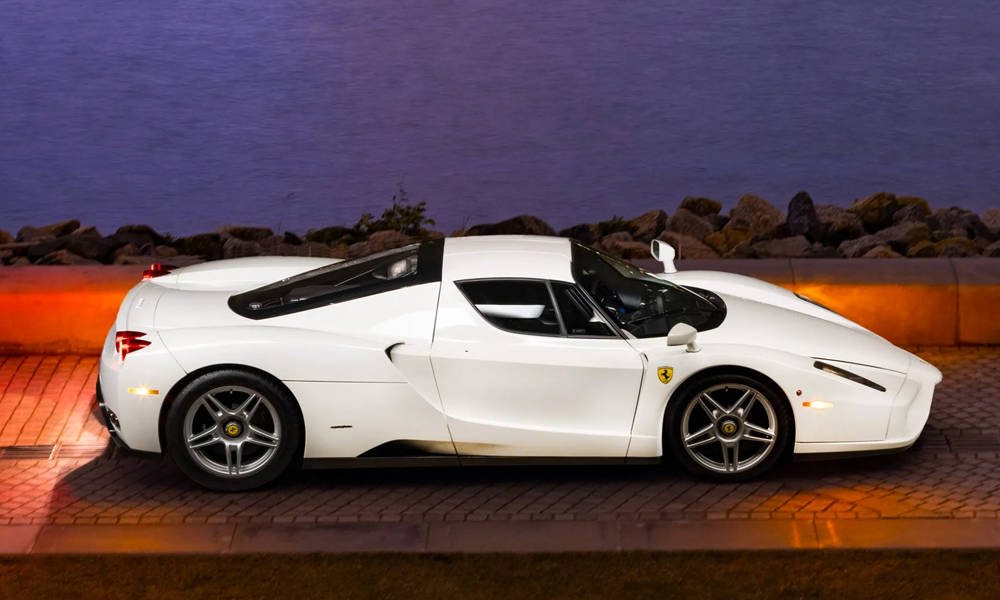 White-Ferrari-6
