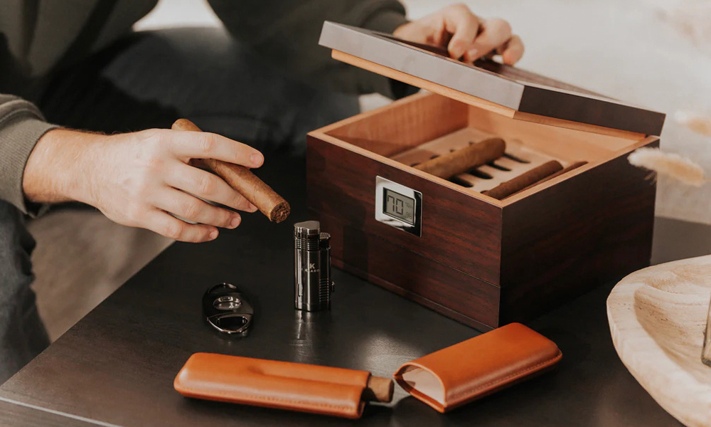 The Best Cigar Humidors for Beginners | Material