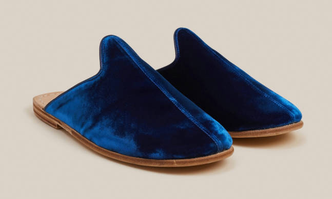 Sabah Balanced Comfort and Refinement with their Velvet Babas
