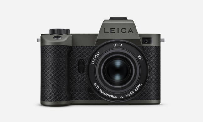 The Leica SL2-S Reporter is Stylish, Durable, and Worth the Price