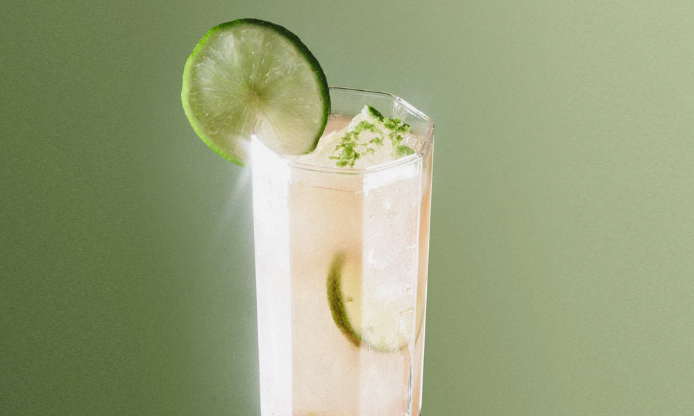 What to Drink This Weekend: She Bites Mocktail