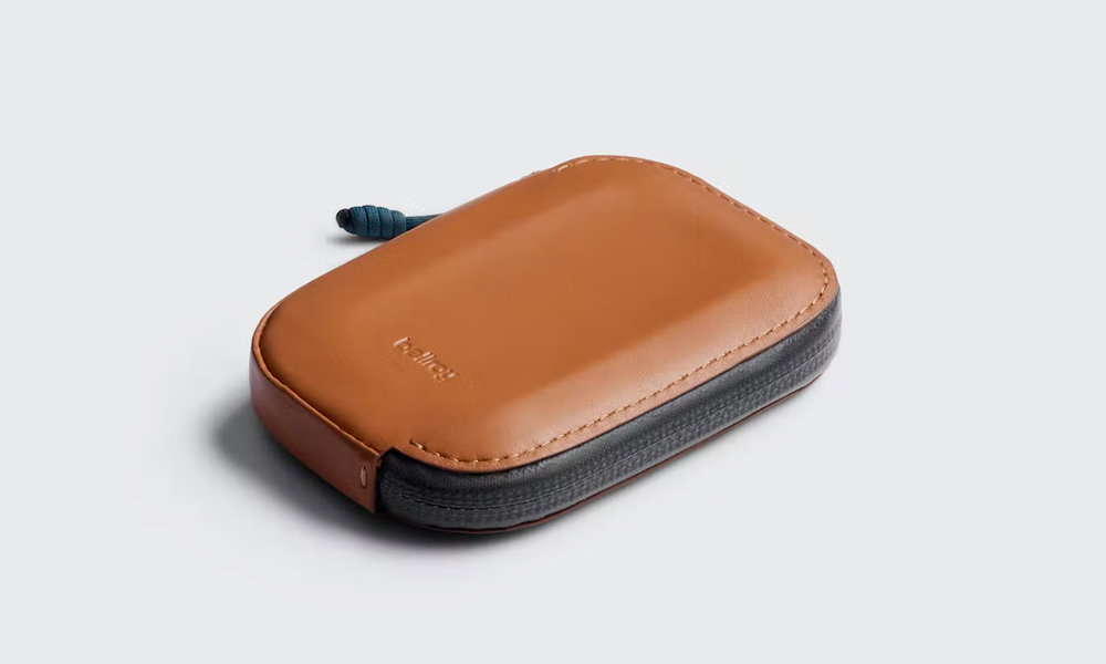 Bellroy’s All-Conditions Card Pocket is a Thing of EDC Dreams