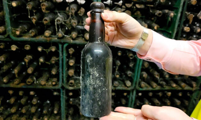 86-Year-Old Beer Brewed for Edward VIII’s Canceled Coronation Are Hitting the Auction Block