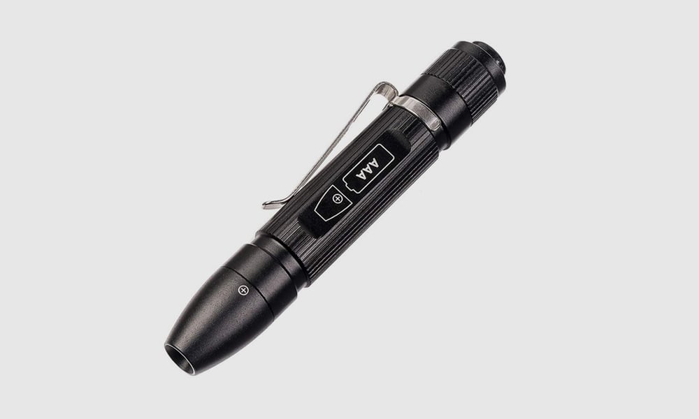 Weltool M6-Mini LED Flashlight