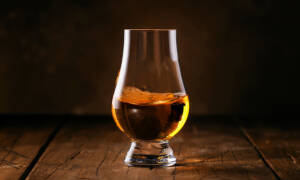 Blended-Scotch-Whiskies-To-Drink-Neat-2
