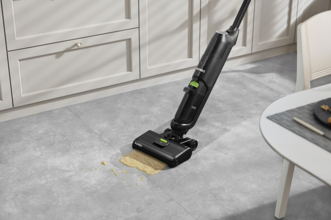Eureka NEW400 – One of the Best Vac Mop Under $200