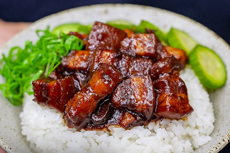 How To Make Lu Rou Fan, Taiwanese Pork Over Rice